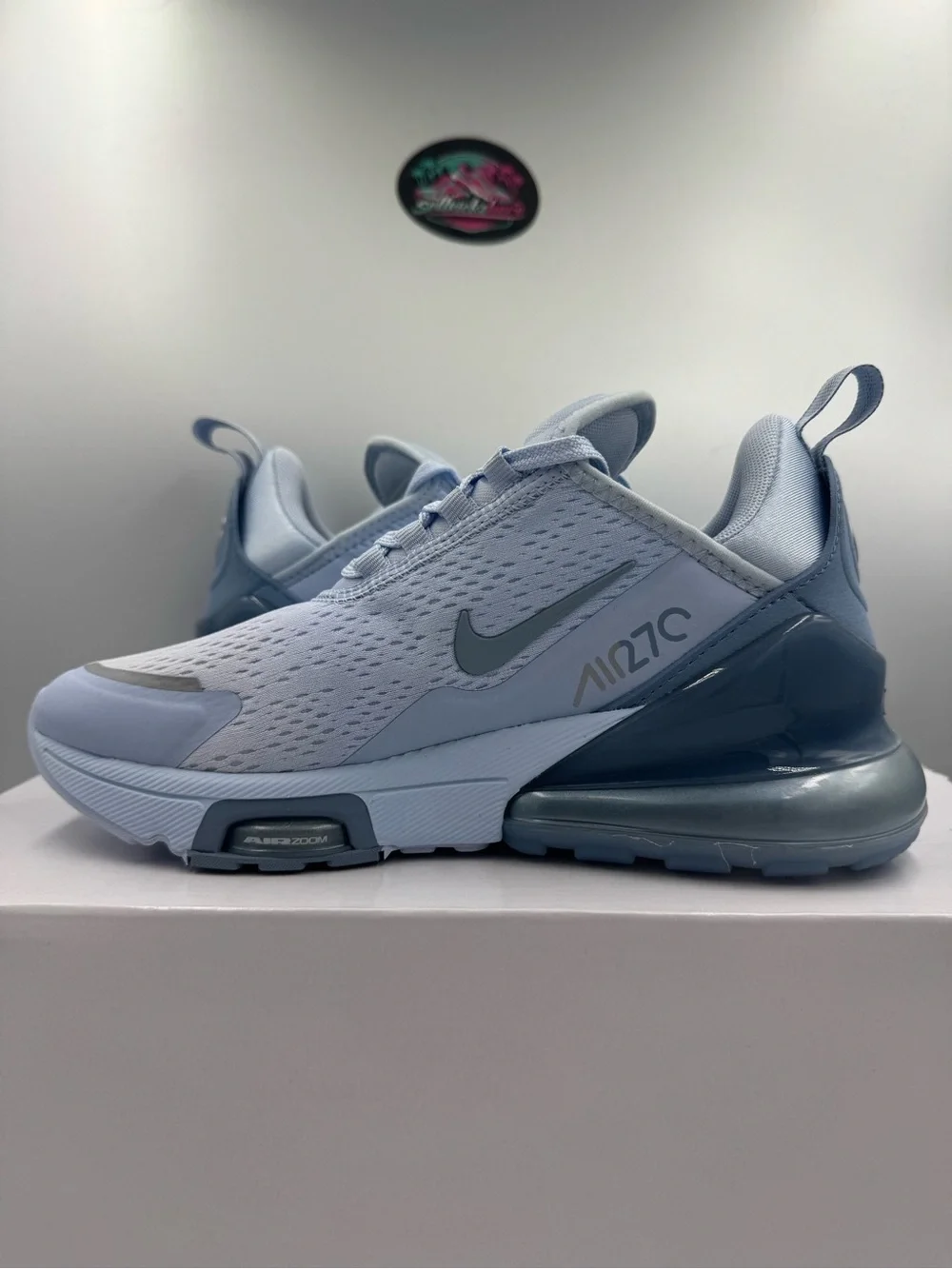Nike Air Max 270 Premium Hydrogen Light Photo Blue BRAND NEW Size 7 Women